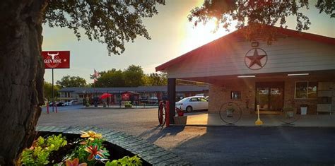 GLEN ROSE INN & SUITES - Hotel Reviews, Photos, Rate Comparison ...