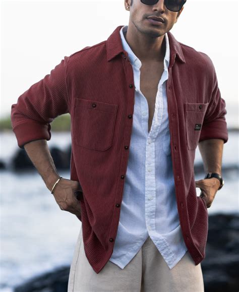 Wine Structured Knit Shirt With Pockets – Powerlook