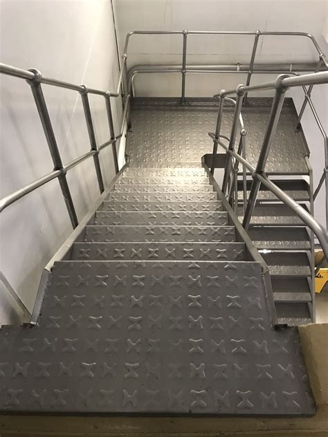 Stainless Steel Anti-Slip Flooring