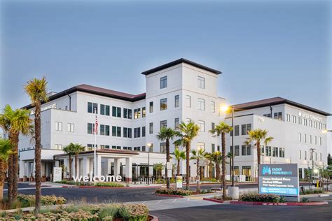 New Fresno medical offices expand high-quality care options - Kaiser ...