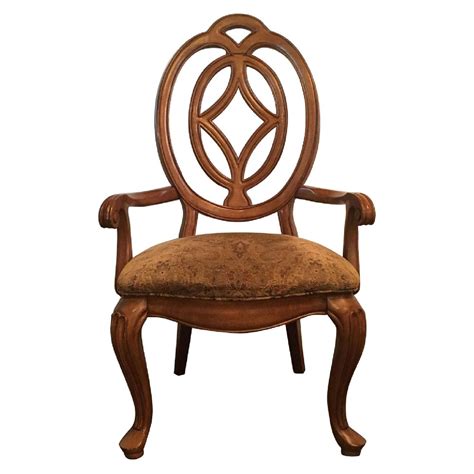 Thomasville 9 Piece Formal Dining Set - AptDeco