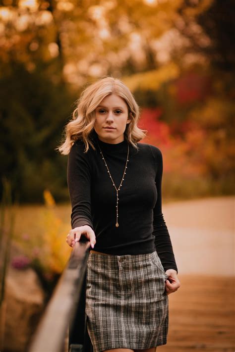 Albertson's Park Senior Portraits - 2 See Photography | Autumn ...