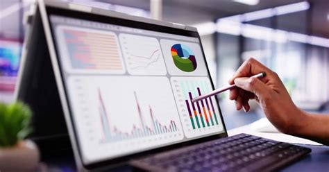 Study Business Analytics Abroad – Fees, Top Universities & Jobs
