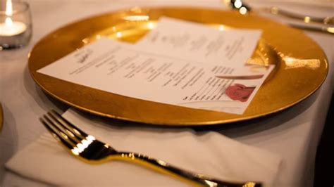 ‘Not Justified, It’s Illegal’: Mumbai Restaurant Slapped With Rs 25K ...