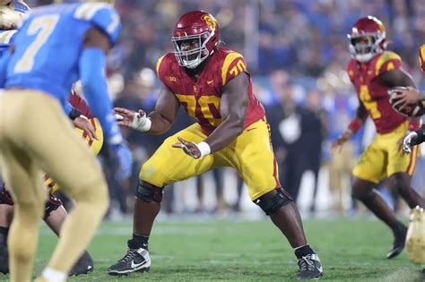 Composite Two-Star Recruits: USC fails at Notre Dame, Trojans hosting Florida EDGE commit and candy