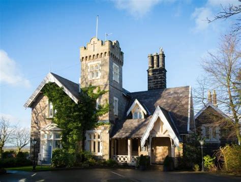WEST TOWER (Ormskirk) - Villa Reviews & Photos - Tripadvisor