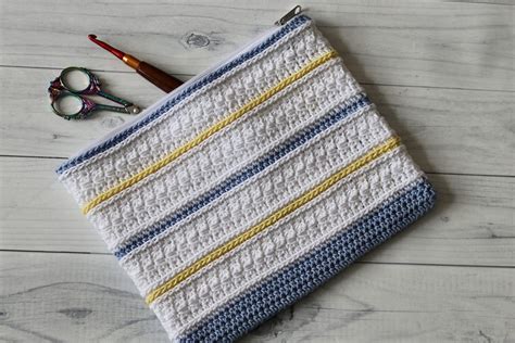 Pouch Crochet Pattern