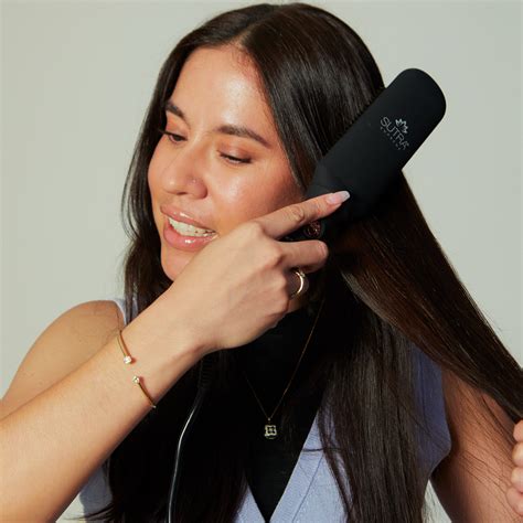 10 Best Hair Straightening Brushes, According to Experts