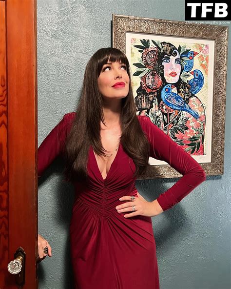 Tara Moss Sexy Nude Collection (17 Photos) | PinayFlixx Mega Leaks