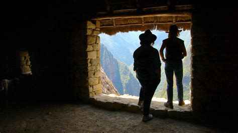 Review: ‘The Anthropologist’ Tells a Mother-Daughter Story, With Rising ...