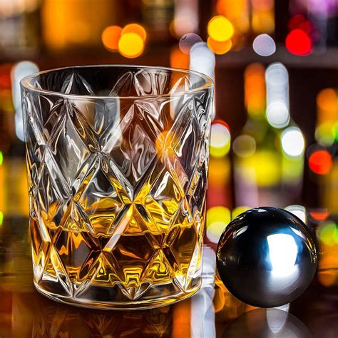 Soduku Italian Premium Whisky Glass Twist Design Whiskey Glass Round ...