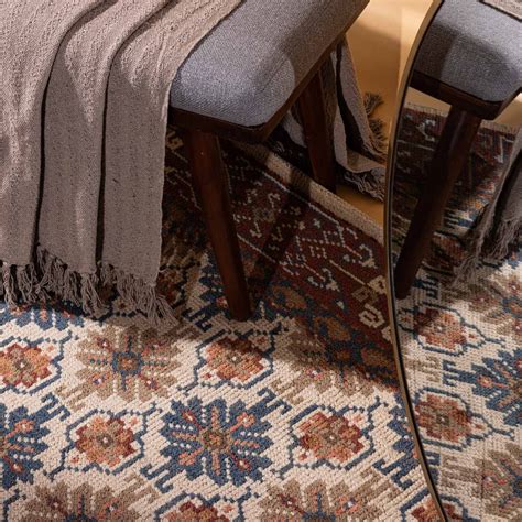 Antolia Hand Knotted Woollen Rug – Obeetee Retail Pvt. Ltd.