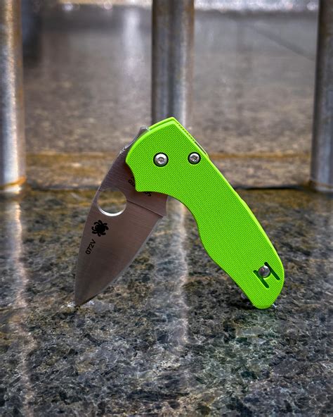 Spyderco Lil' Native 20CV : r/knives