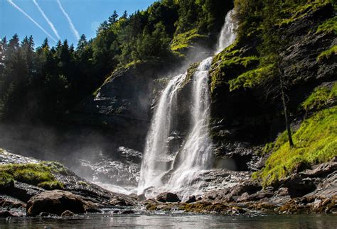 Les 12 plus belles cascades en France pour vous évader | KAYAK