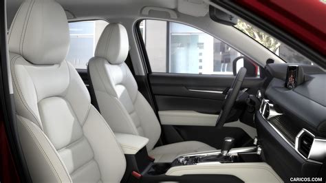 2017 Mazda CX-5 - Interior, Seats | Caricos