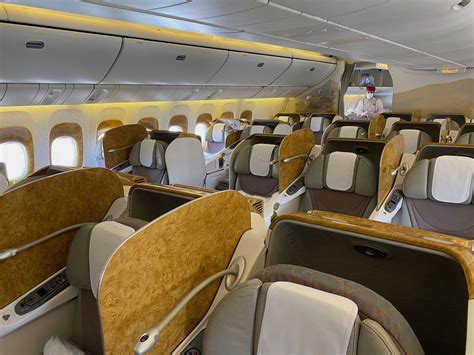 Emirates 777 Business Class 的图像结果