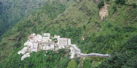 Rain to welcome pilgrims in Vaishno Devi, chilly weather ahead | Skymet ...