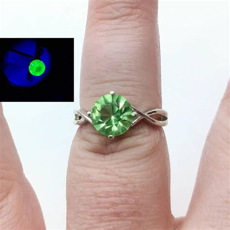 Uranium Glass Ring