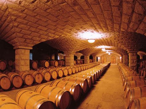 充满“异域风情”的酒庄名称出现在波尔多葡萄酒产区_葡萄酒网