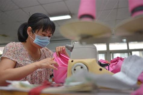 山东即墨打造纺织服装产业品牌孵化中心_图片_新闻_中国政府网