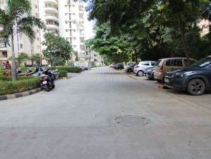 Espire Towers in Sector 37, Faridabad: Price, Brochure, Floor Plan, Reviews