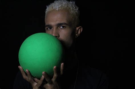 WE'D BE HAPPY IN ROME - Marcos Yury Dieper - LETRAS.COM