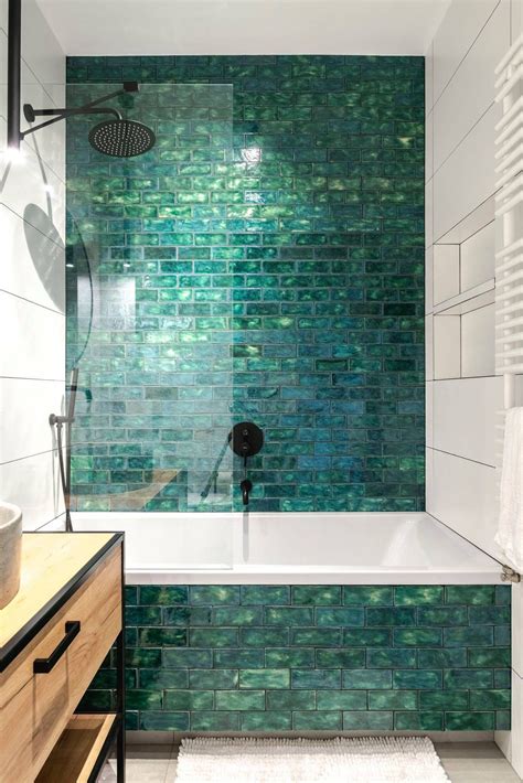Green bathroom tiles design - realkasl