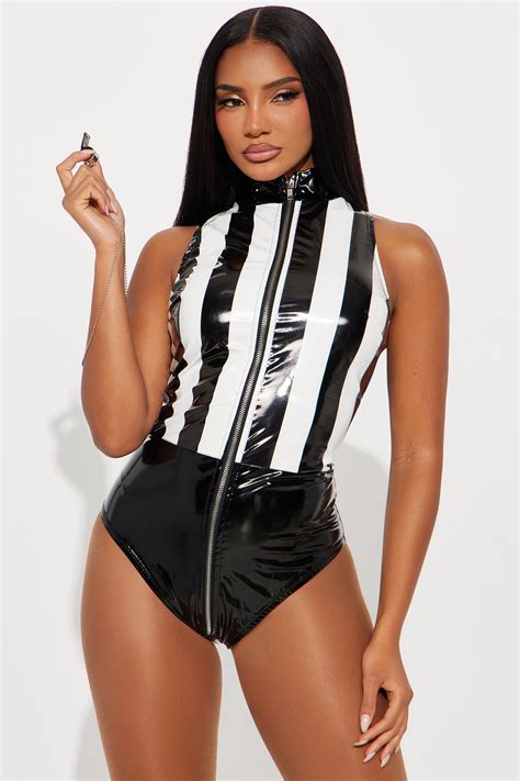 Make Me Blow My Whistle 2 Piece Halloween Costume - Black/White ...