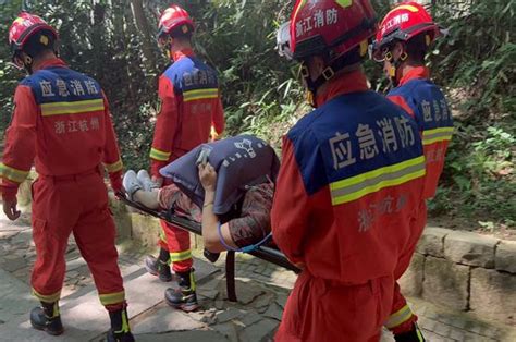 温州龙湾：消防站门口车辆着火 出警仅用10秒！