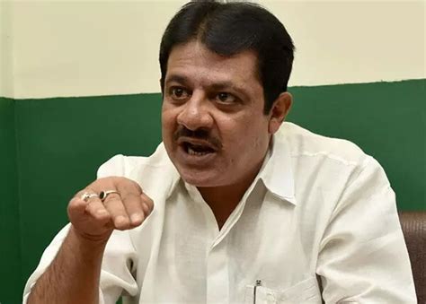 Zameer Ahmed blames Union government for petrol price hike in Karnataka
