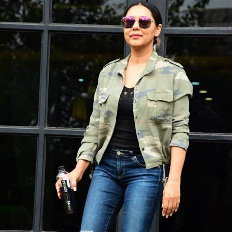 Gauri Khan BRUTALLY TROLLED after being spotted with a bottle of black ...