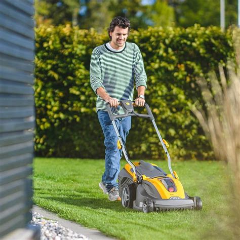 Rasaerba a batteria STIGA SLM 540 AE   nuova generazione  