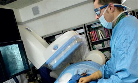Quantitative coronary angiography acceptable alternative to IVUS to ...