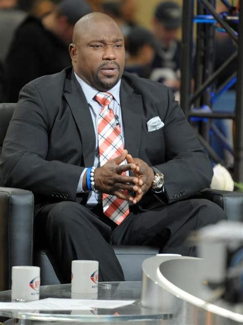 Police: Warren Sapp says he paid $600 for sex acts in Phoenix