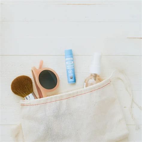 Dr. Bronner's Organic Lip Balm • Baby-Mild Pflege für zarte Lippen