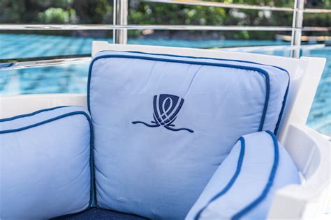 Where to Drink: Aft Cocktail Deck Review - The Luxury Lowdown