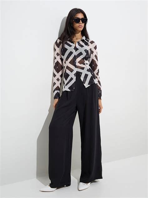 Buy Wardrobe Black Solid High-Rise Trousers from Westside