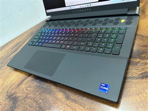 Alienware 18In Laptop 的图像结果