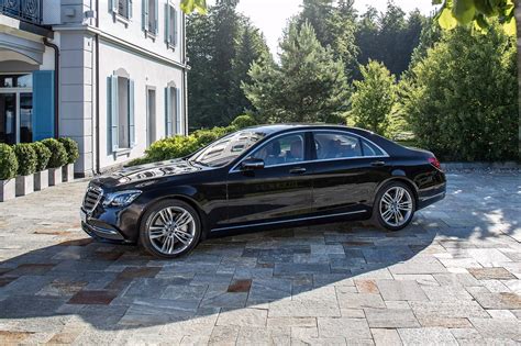 2018 Mercedes-Benz S-Class S560 4MATIC VIN Lookup - AutoDetective