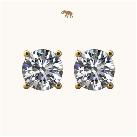 Arushaa Studd Earrings – thejanki.com