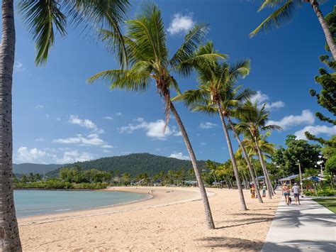 Visit Airlie Beach, The Whitsundays | Queensland