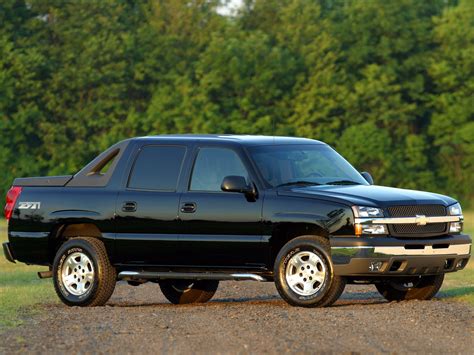 CHEVROLET Avalanche - 2001, 2002, 2003, 2004, 2005, 2006 - autoevolution