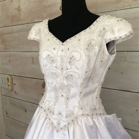 White Beaded Wedding Dress Vintage 90s by Eva Haynal Forsyth and Klein | Shop THRILLING