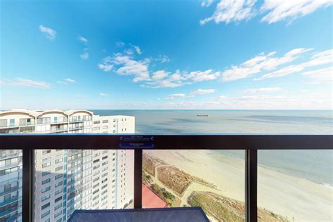 Golden Sands Condo Rentals, Vacation Rentals | Vacasa