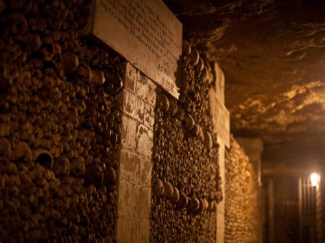 Catacombes de Paris: Get the Detail of Catacombes de Paris on TimesTravel