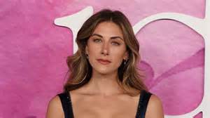 Shameless: Who plays Mel in Shameless? Exploring the character and the ...