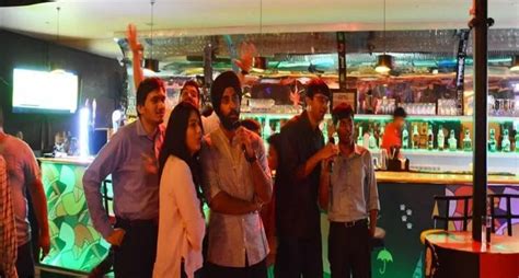 Karaoke Nights At Gilly's Redefined | WhatsHot Bangalore