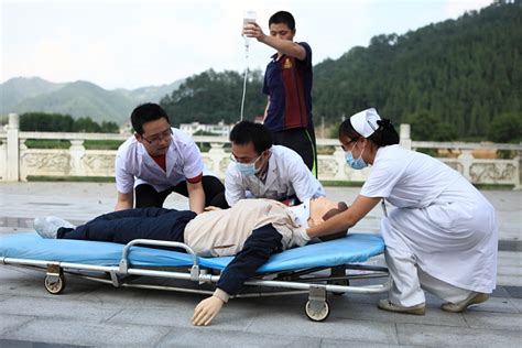 开化县人民医院进行多发创伤急救演练--开化新闻网