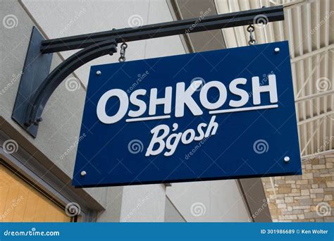 OshKosh B Gosh Store at the Twin Cities Premium Outlet Mall Editorial ...
