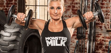 Best Shoulder Workout For Mass Gain | FITPASS